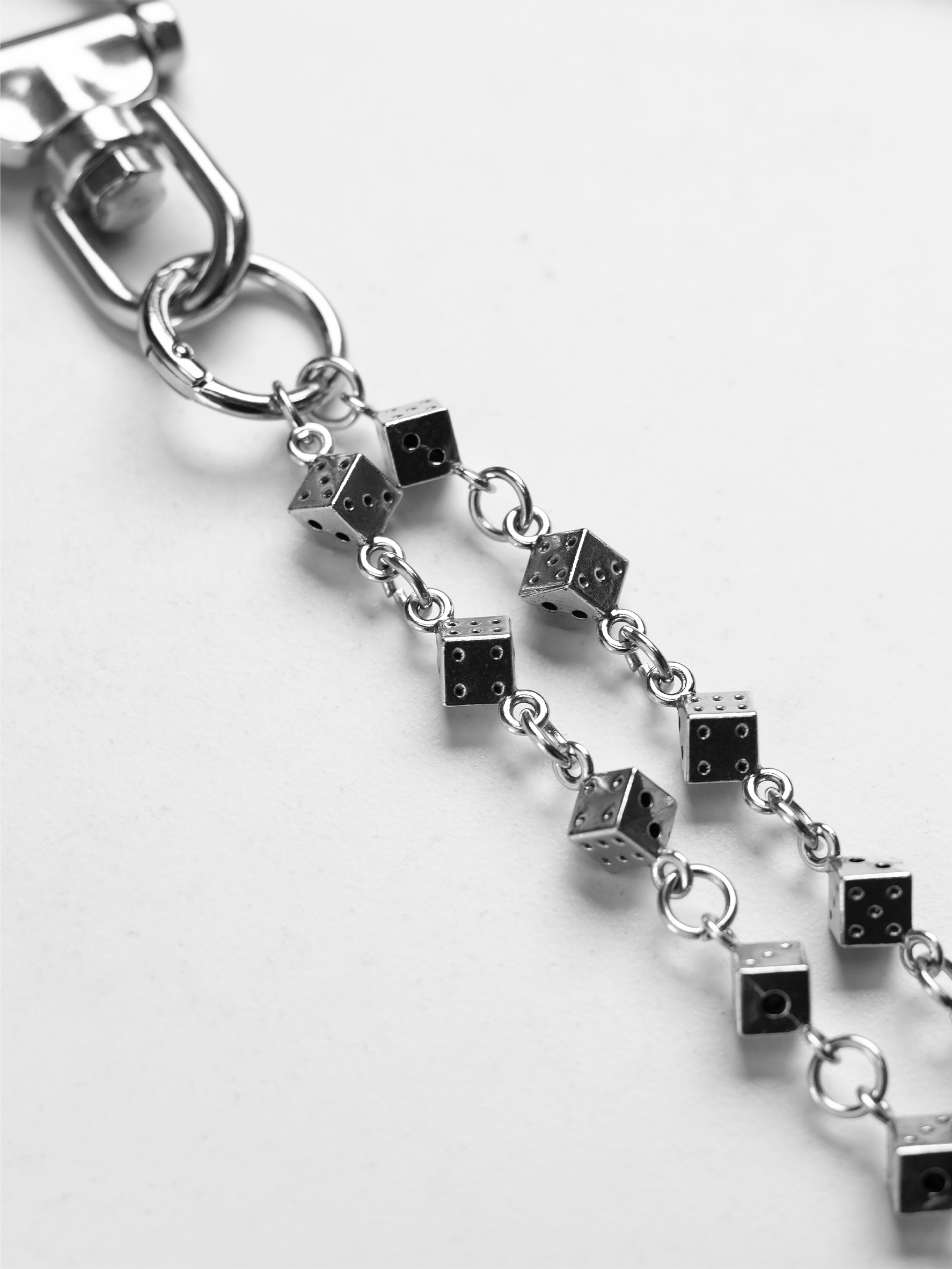 DICE CROSS