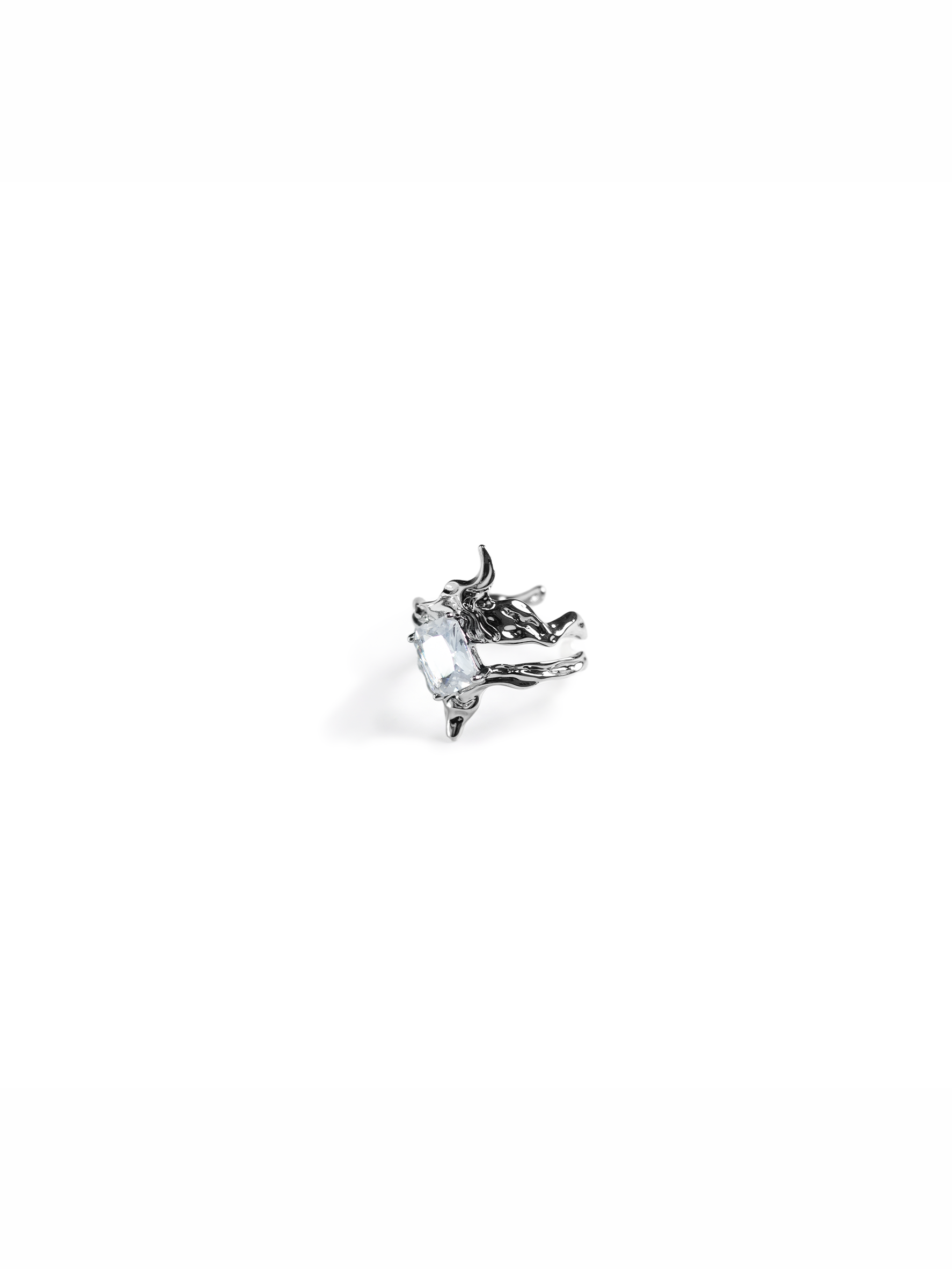 CLEAR ZIRCON