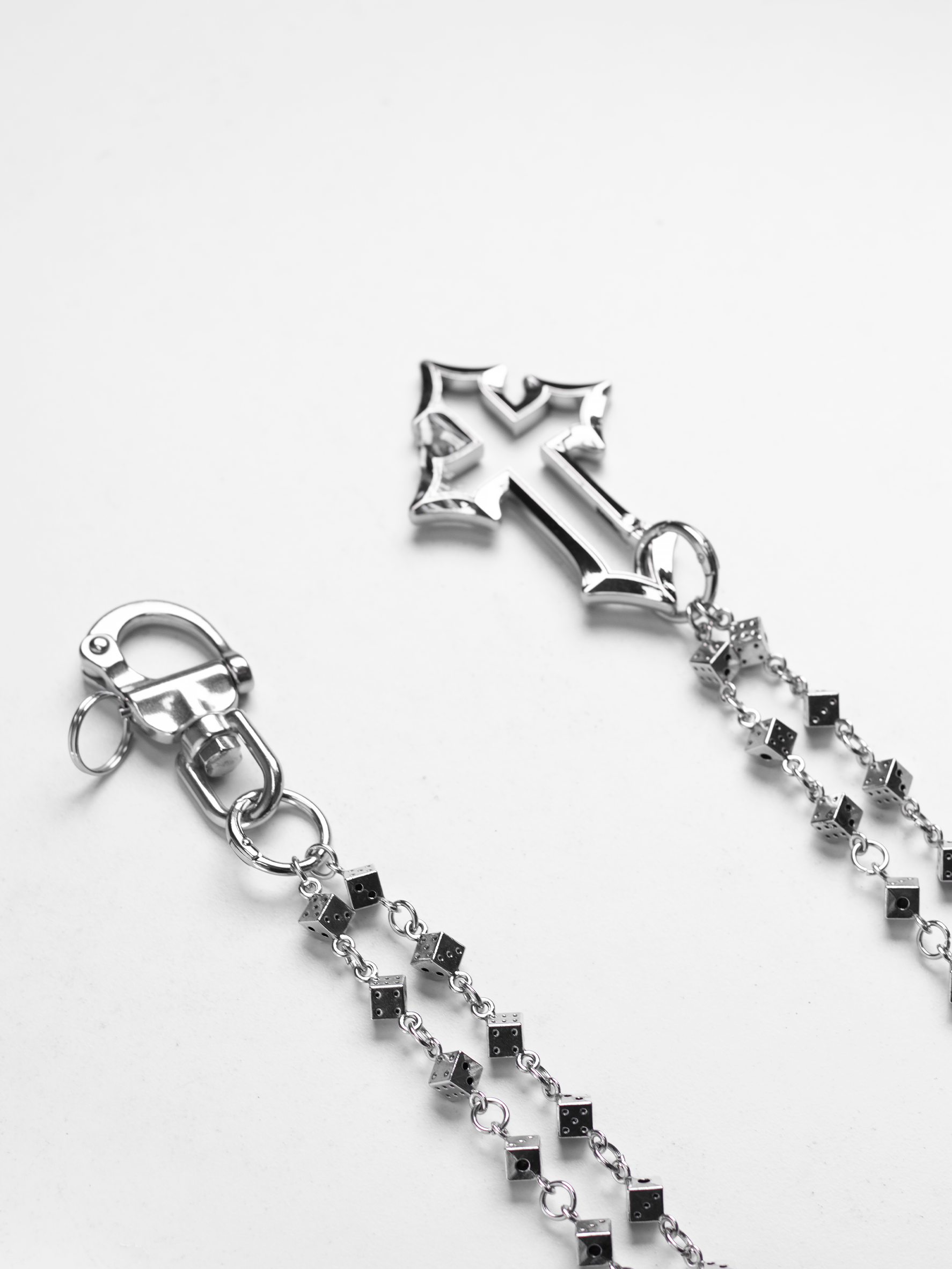 DICE CROSS