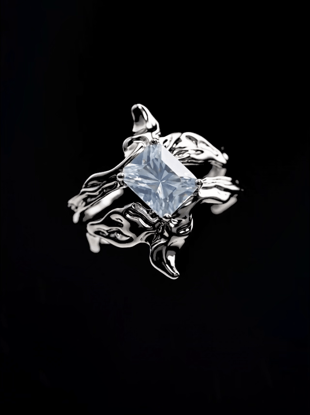 CLEAR ZIRCON