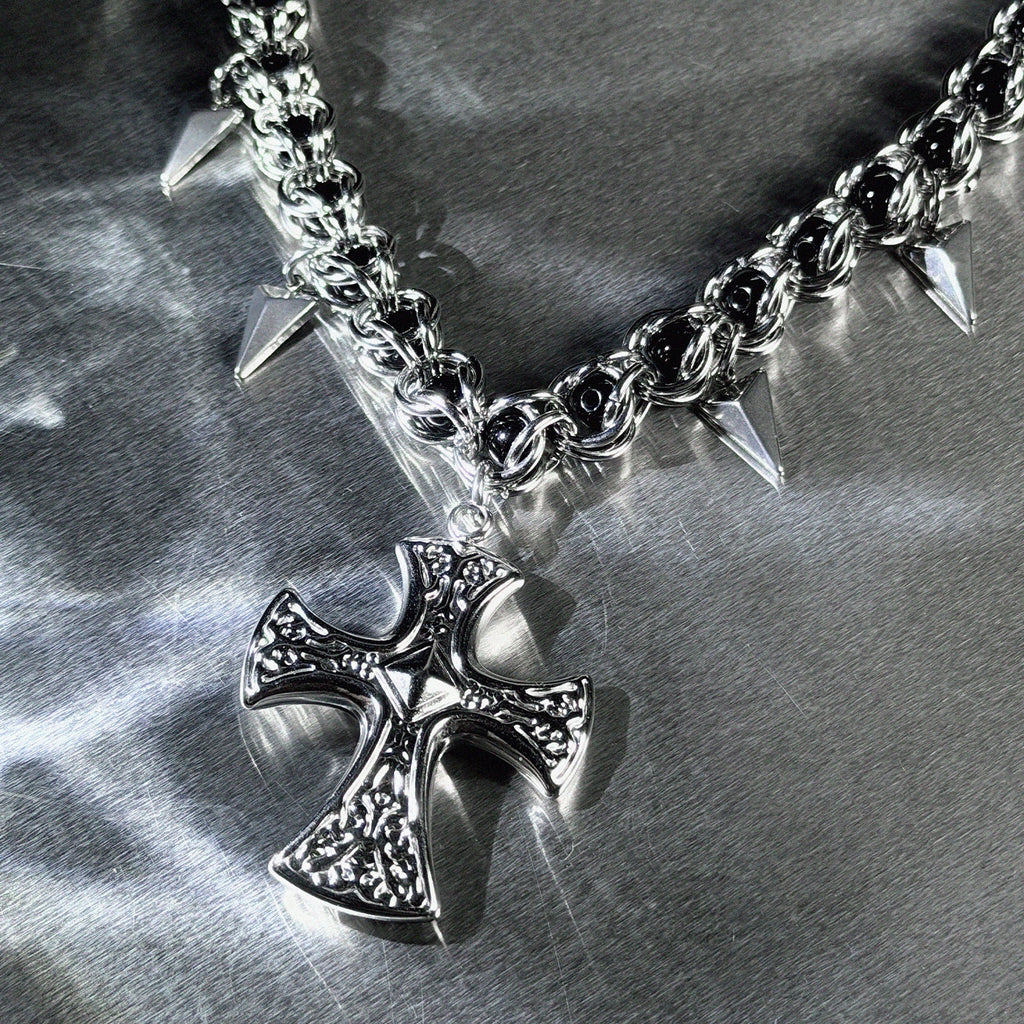 DARKWEAR TRIANGLE CROSS - KravxStudio