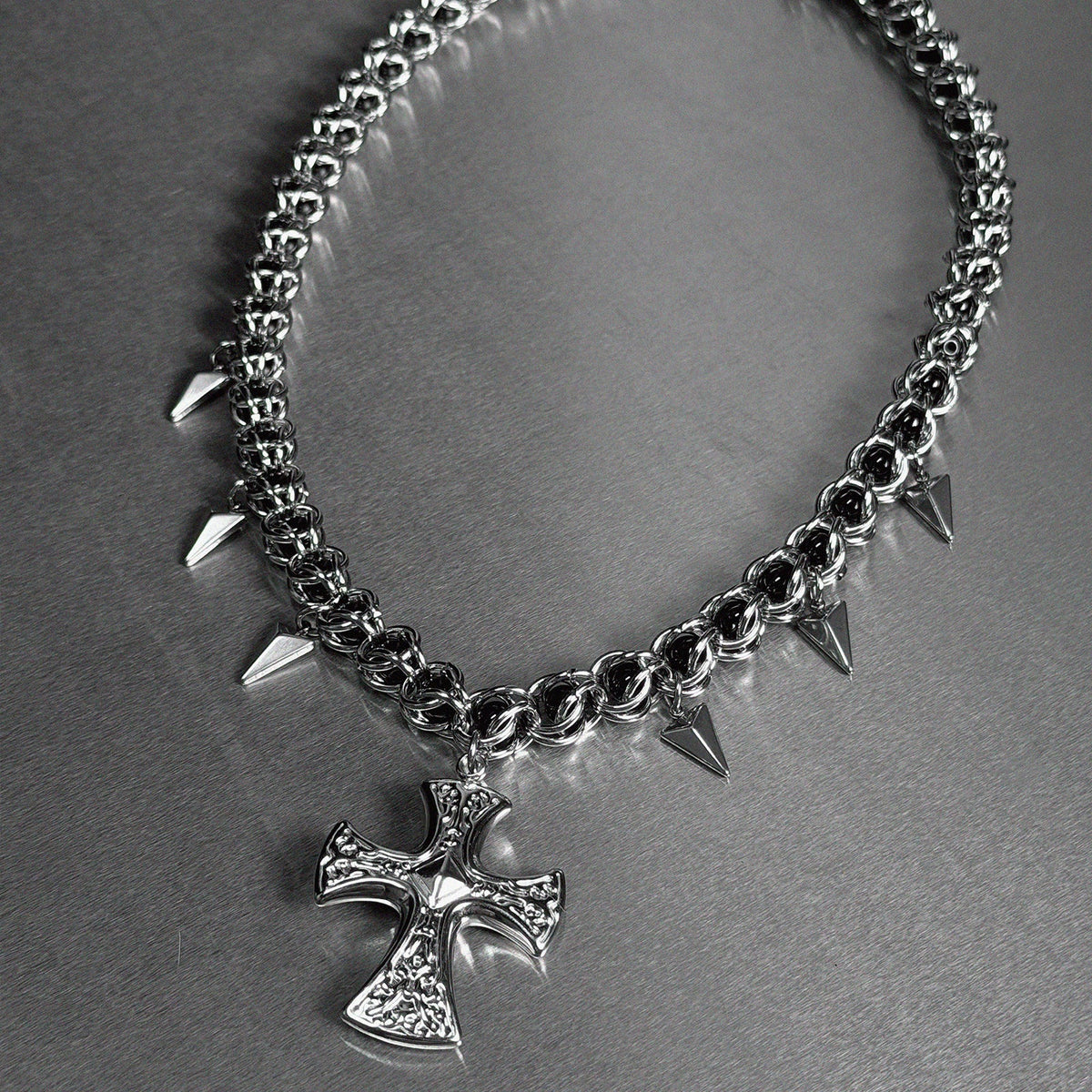 DARKWEAR TRIANGLE CROSS - KravxStudio