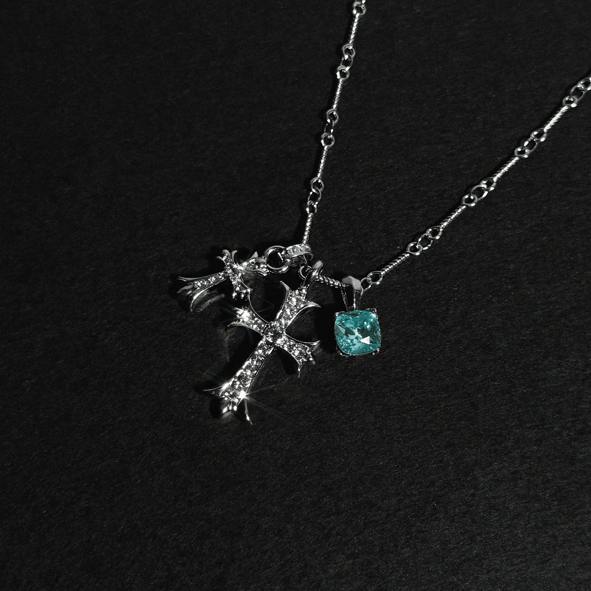 ICED CROSS CLUSTER - KravxStudio
