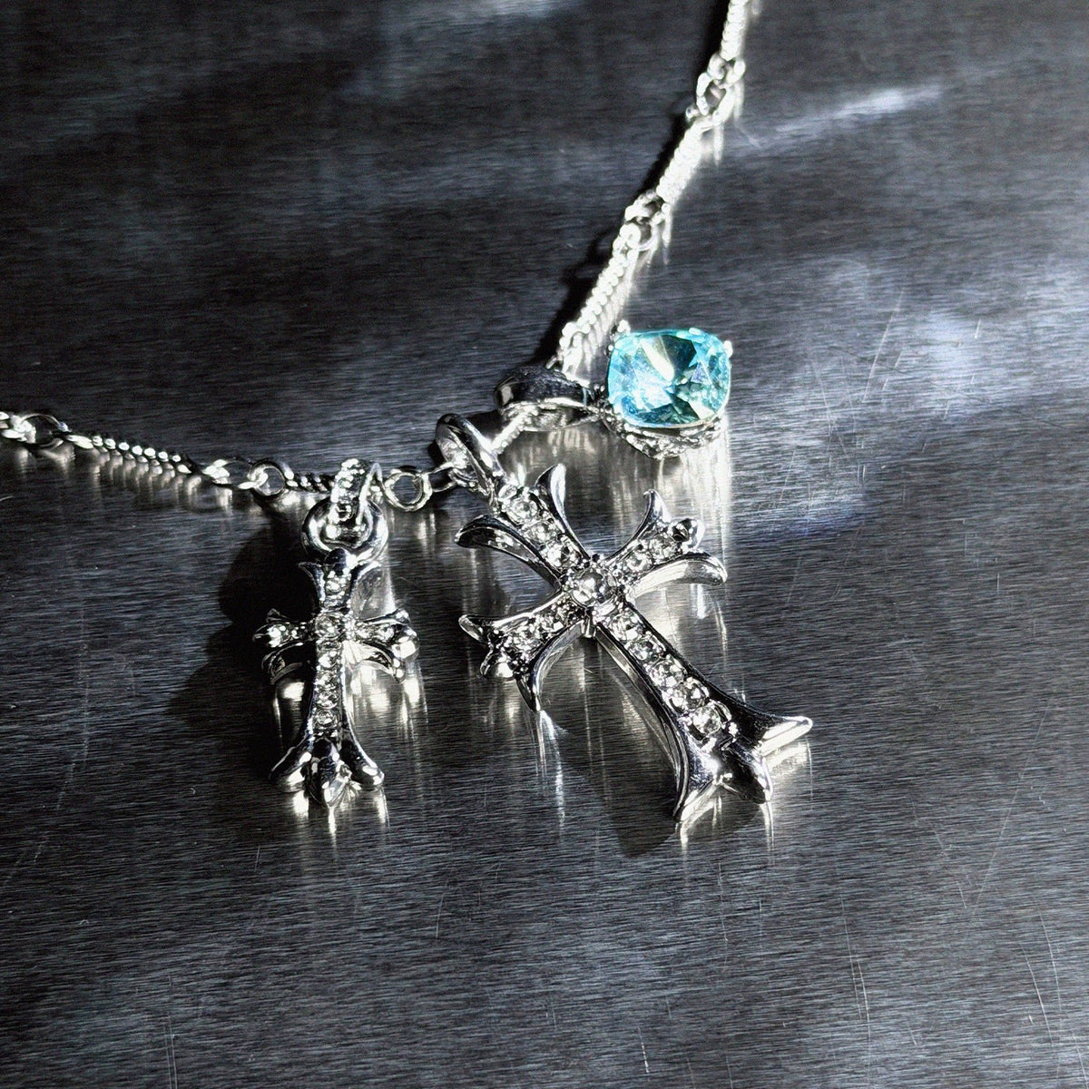ICED CROSS CLUSTER - KravxStudio
