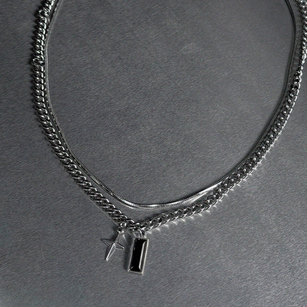 OBSIDIAN STAR COLLAR CHAIN - KravxStudio
