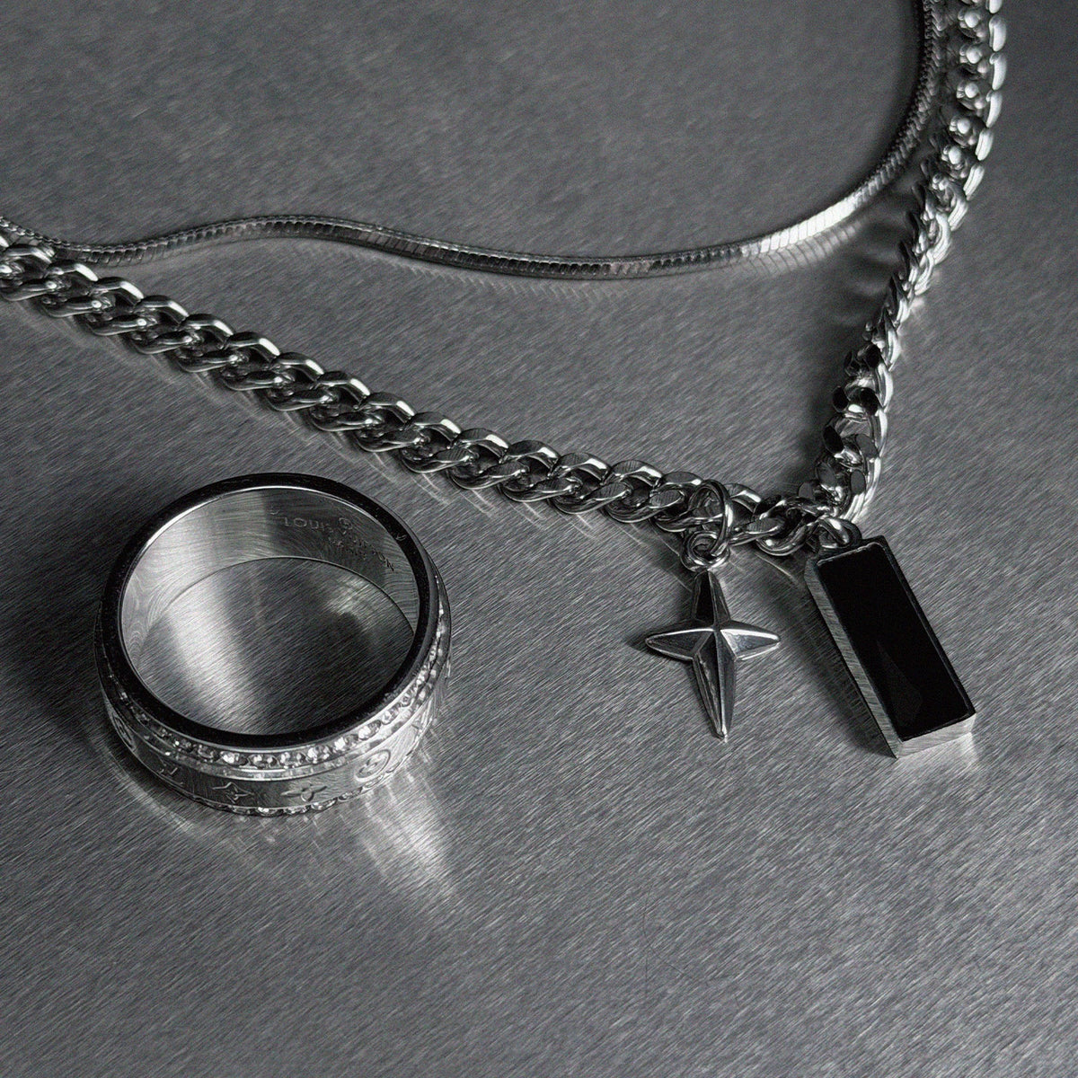 OBSIDIAN STAR COLLAR CHAIN - KravxStudio
