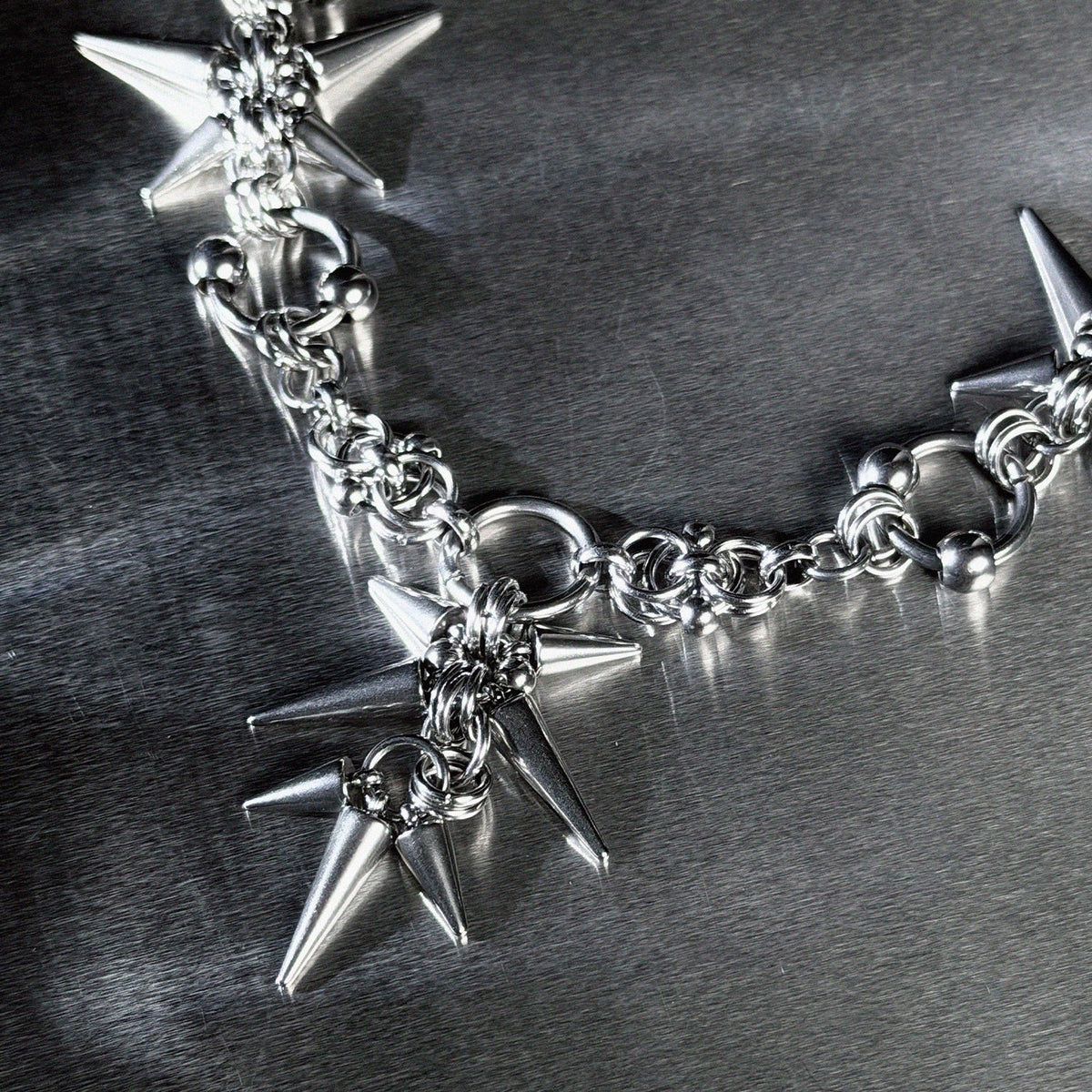 STAINLESS SPIKE CLUSTER - KravxStudio