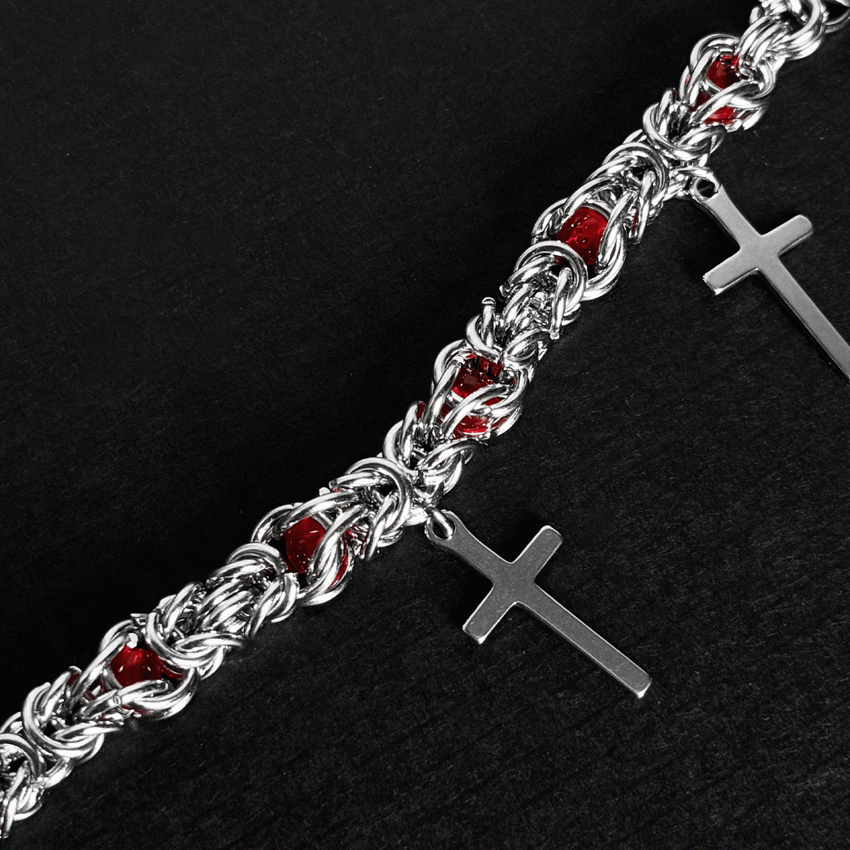 TITANIUM HORSESHOE CROSS - KravxStudio