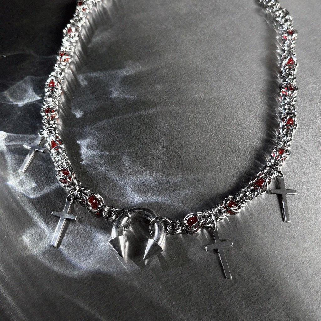 TITANIUM HORSESHOE CROSS - KravxStudio
